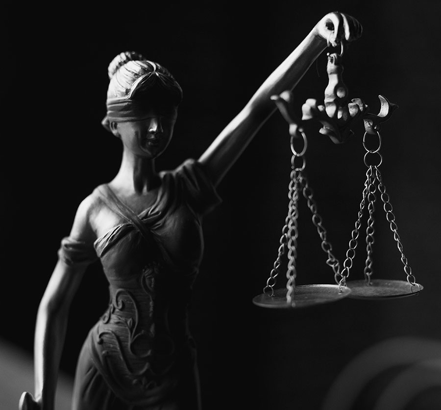 Statue with Scale Statue with Scale